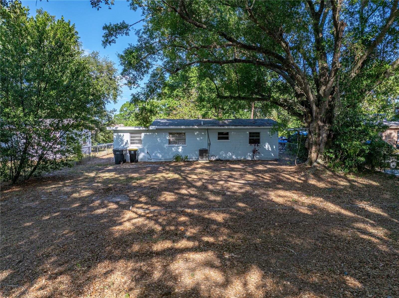 Image 29 of 65 For 1205 Crestwood Drive