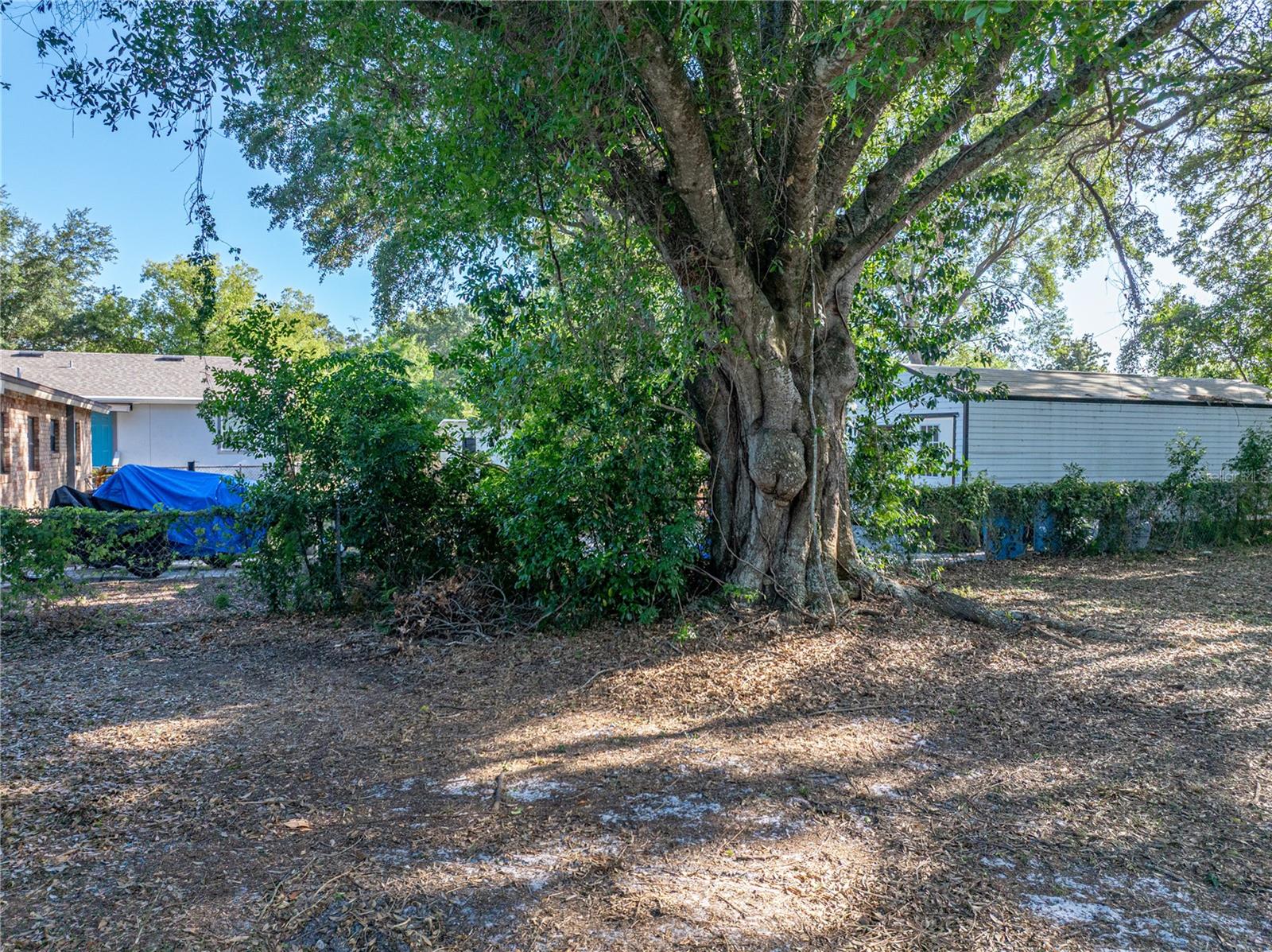 Image 34 of 65 For 1205 Crestwood Drive