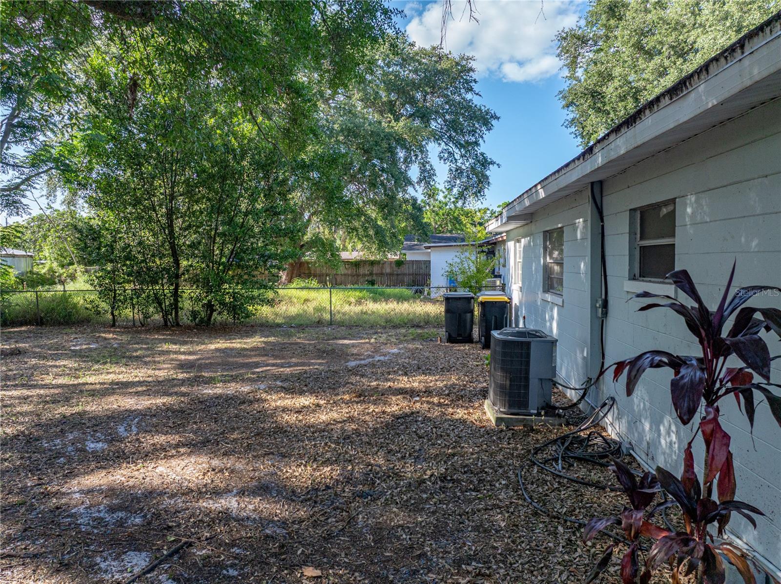 Image 39 of 65 For 1205 Crestwood Drive