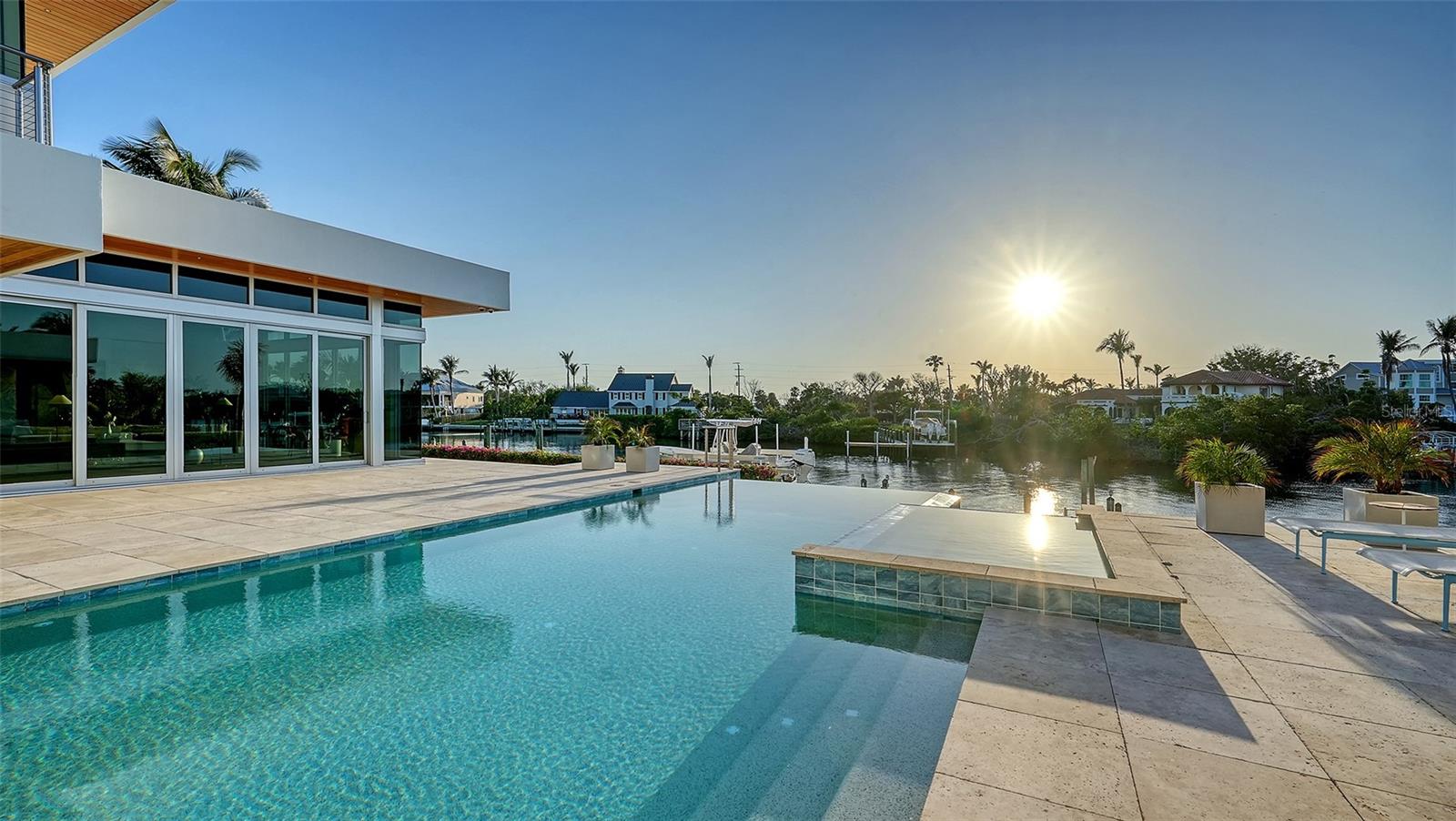 Image 50 of 81 For 1625 Gaspar Drive S