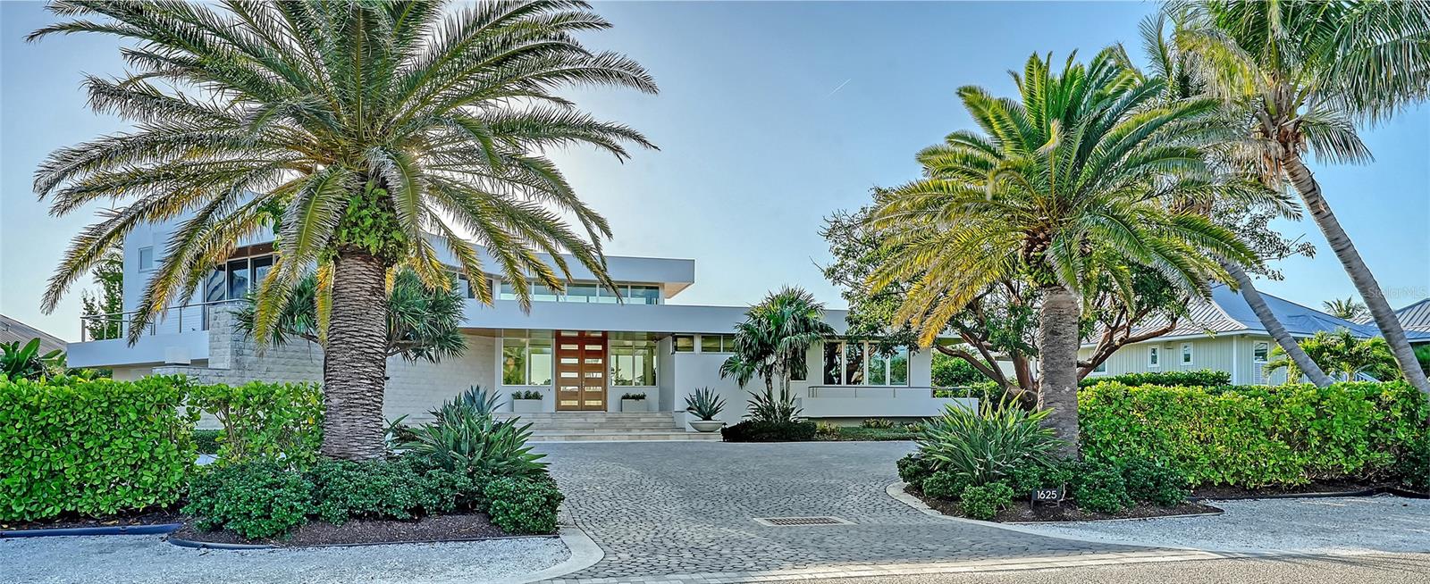Image 77 of 81 For 1625 Gaspar Drive S