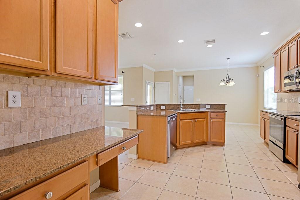 Image 8 of 38 For 4615 Watson Woods Way