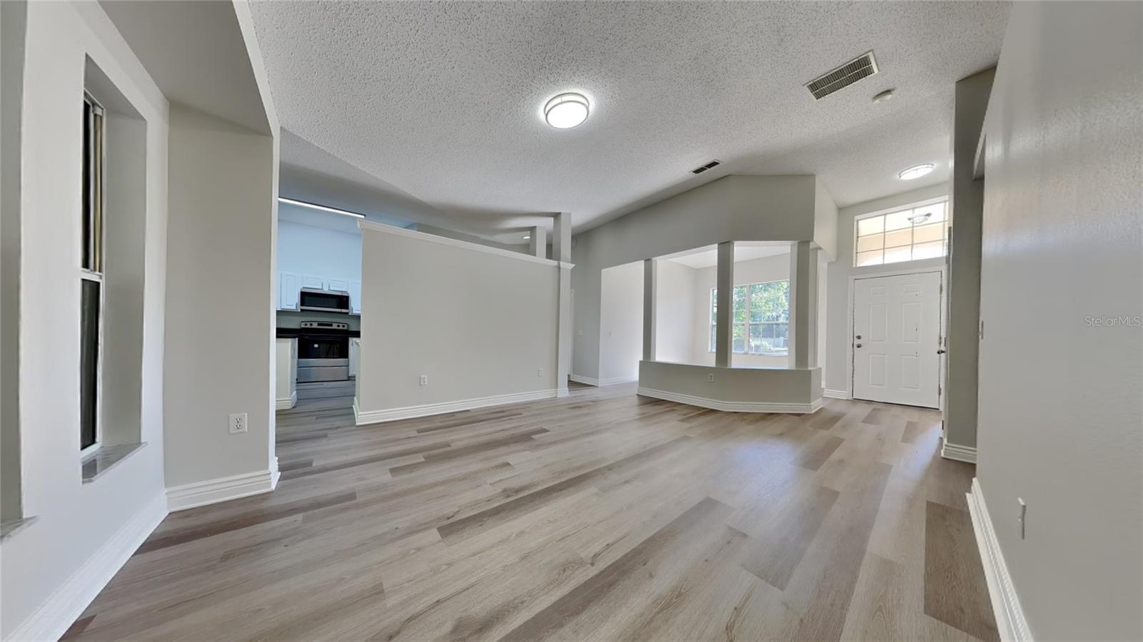 Image 5 of 20 For 210 Alta Vista Street