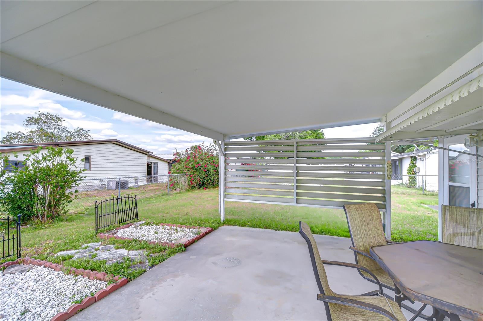 Image 11 of 39 For 39423 9th Avenue
