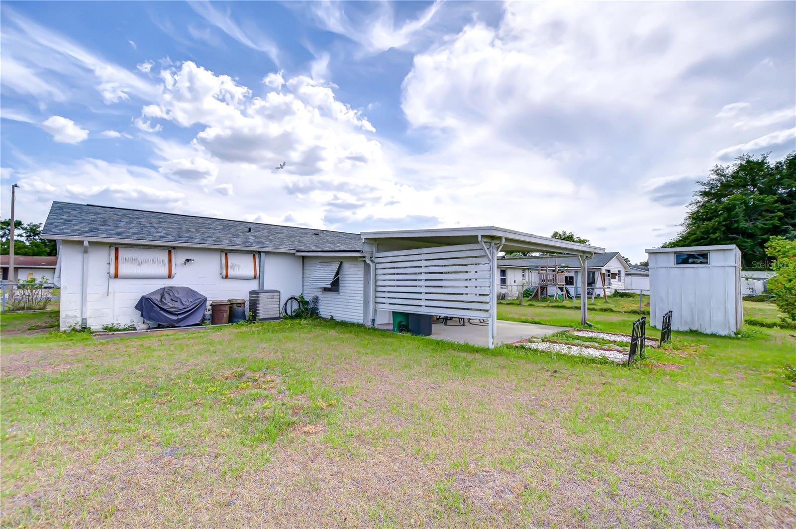 Image 13 of 39 For 39423 9th Avenue