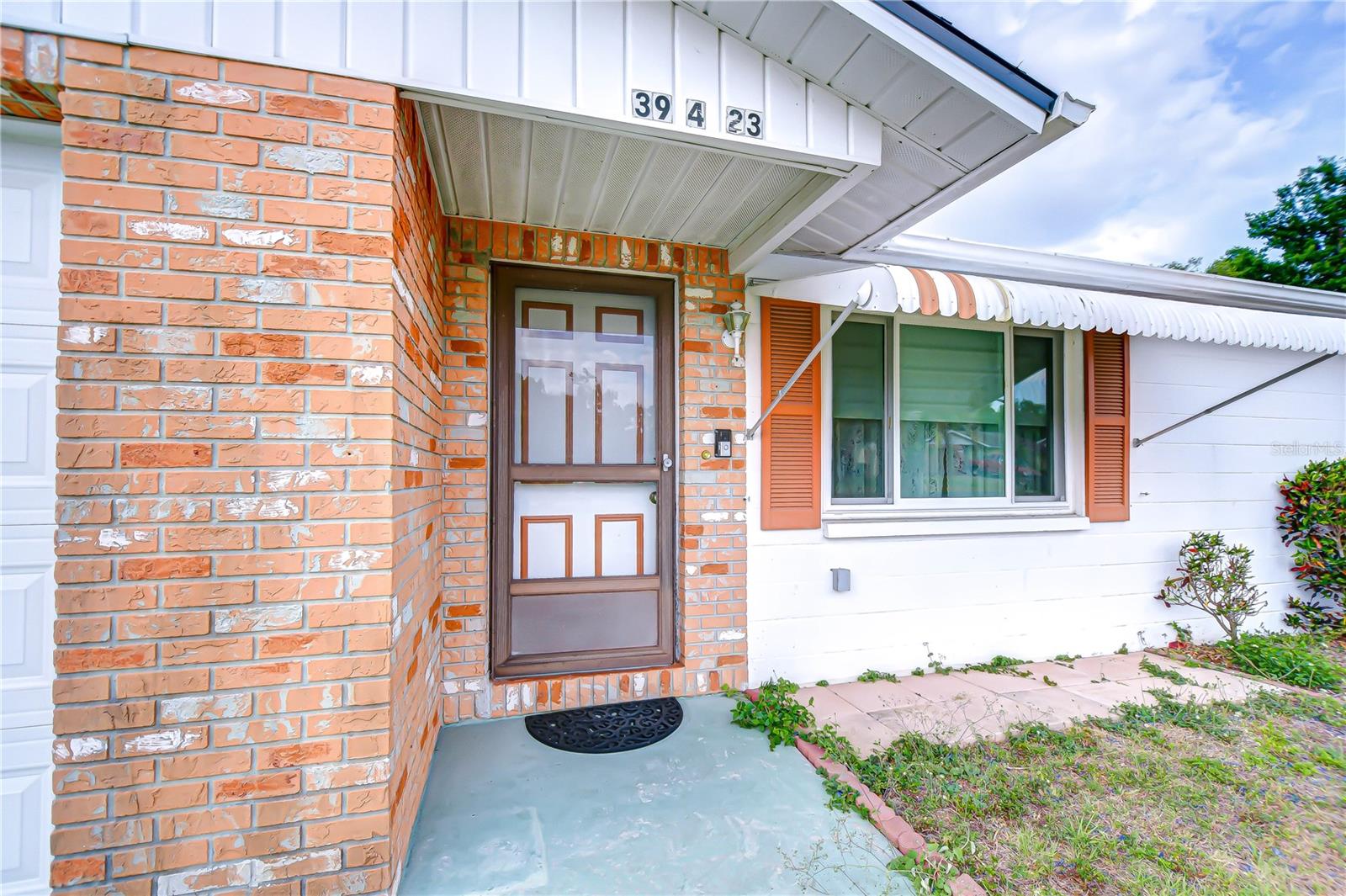 Image 6 of 39 For 39423 9th Avenue
