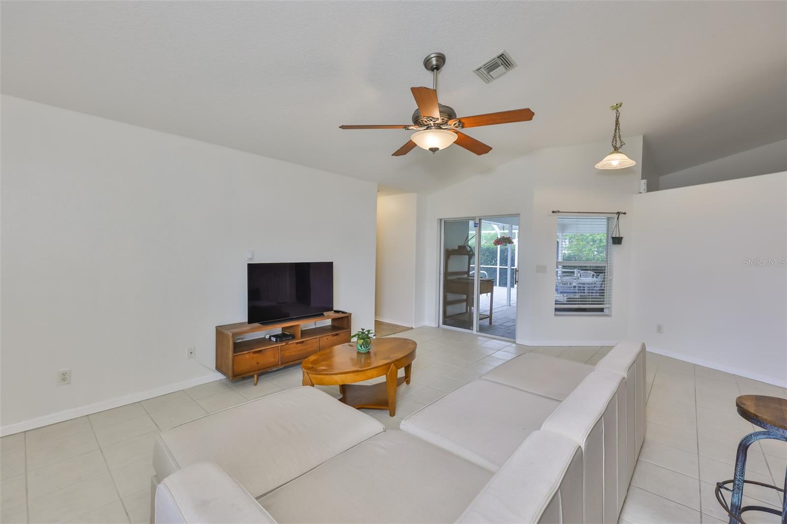Image 10 of 37 For 6332 35th Avenue Circle E
