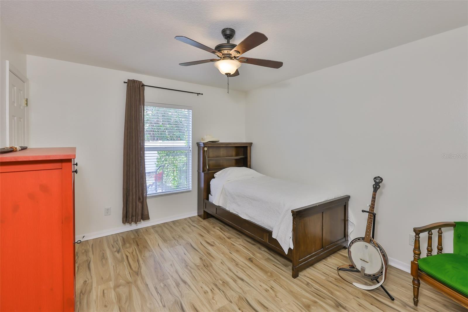 Image 22 of 37 For 6332 35th Avenue Circle E