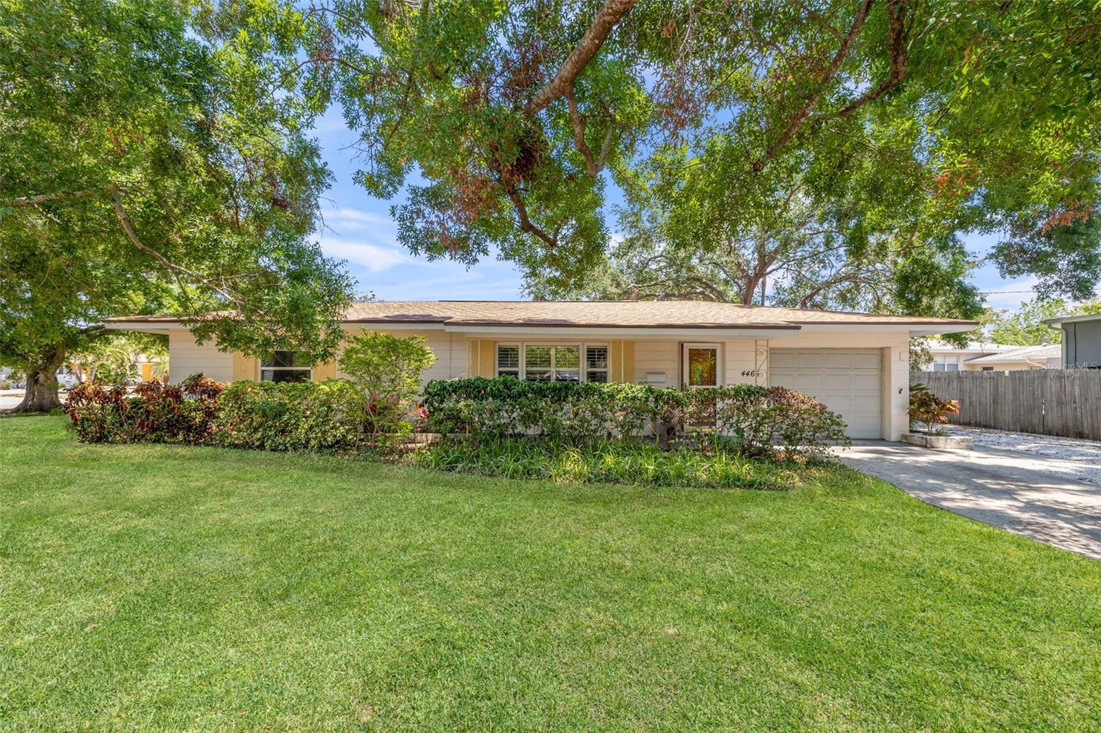 Details for 4465 1st Way Ne, ST PETERSBURG, FL 33703