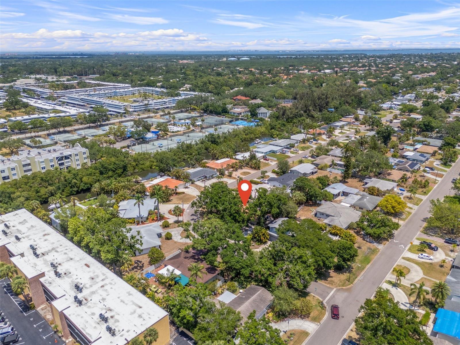 Image 21 of 27 For 4465 1st Way Ne