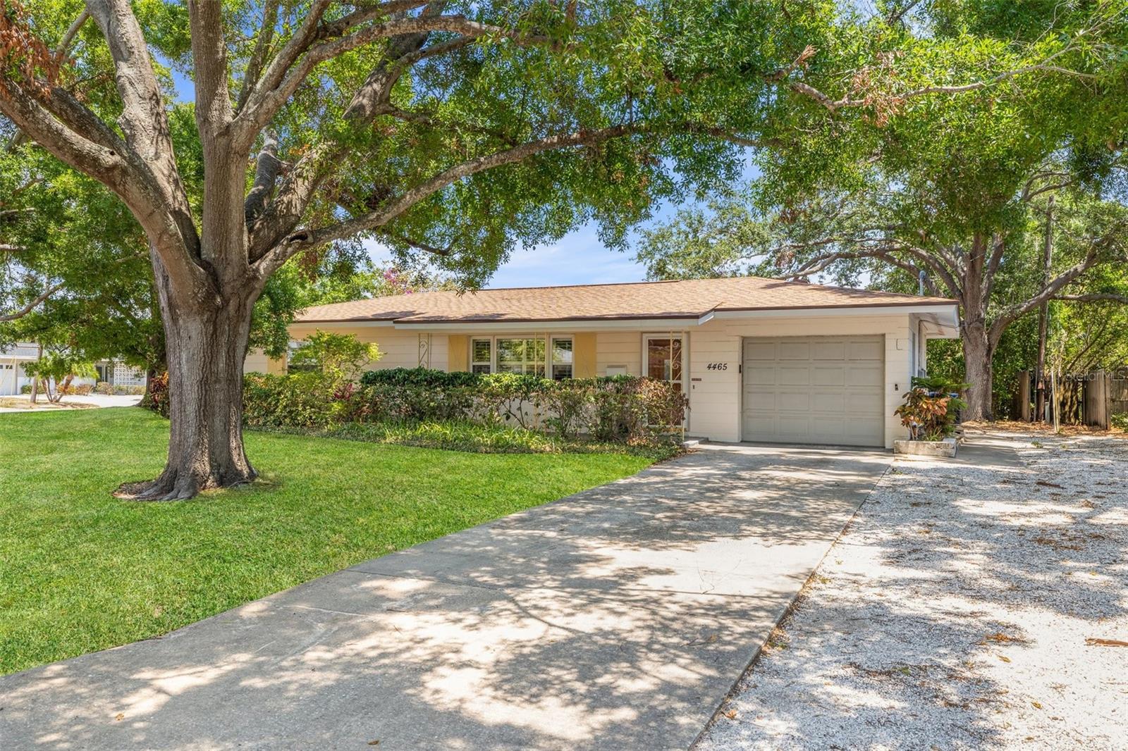 Image 4 of 27 For 4465 1st Way Ne