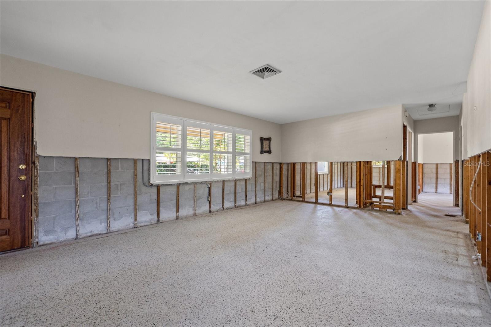 Image 9 of 27 For 4465 1st Way Ne