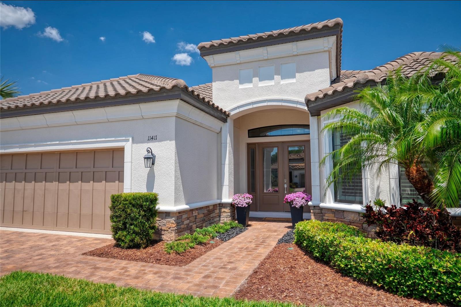 Details for 11411 Juglans Drive, ODESSA, FL 33556