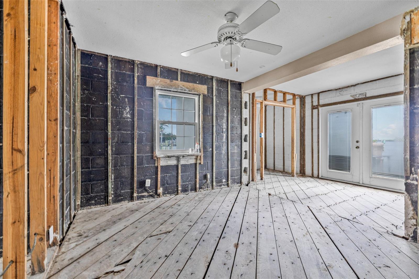 Image 12 of 32 For 1819 Bayou Grande Boulevard Ne