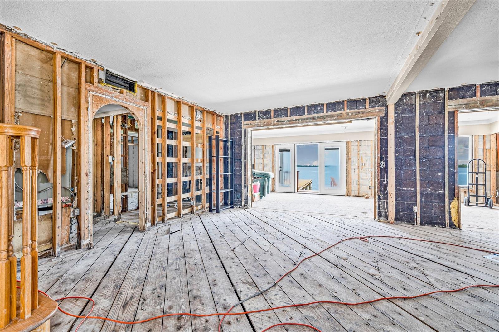 Image 9 of 32 For 1819 Bayou Grande Boulevard Ne