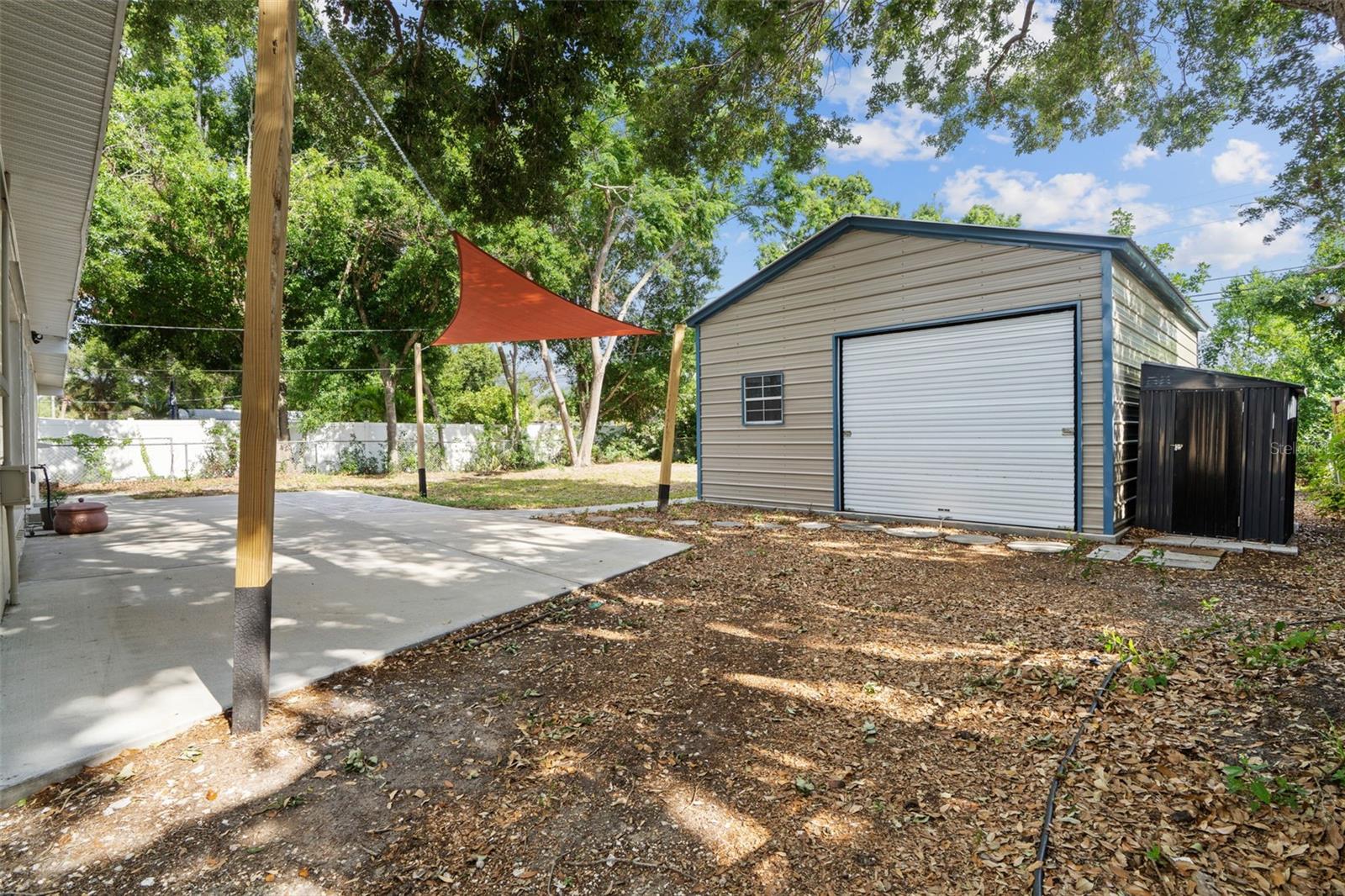 Image 21 of 30 For 5826 20th Avenue S