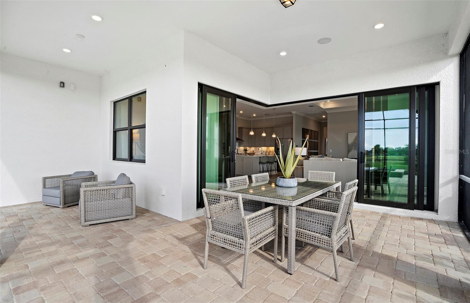 Image 25 of 52 For 6017 Silver Grass Court