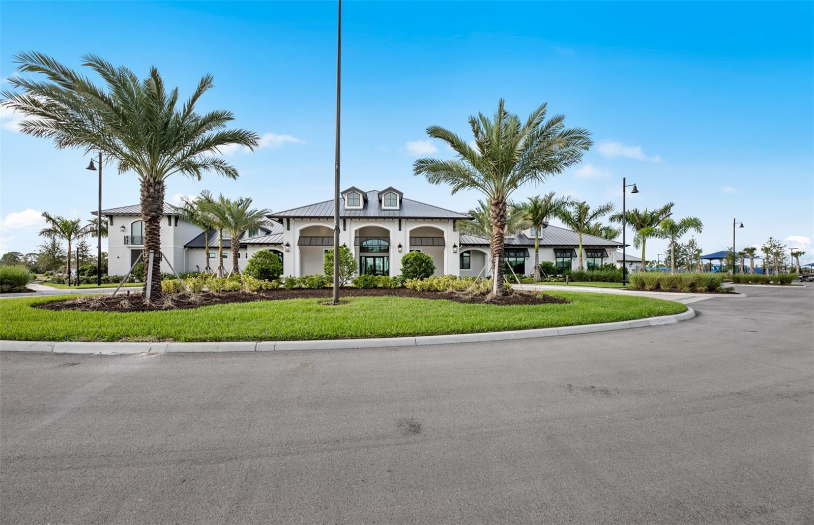 Image 29 of 52 For 6017 Silver Grass Court