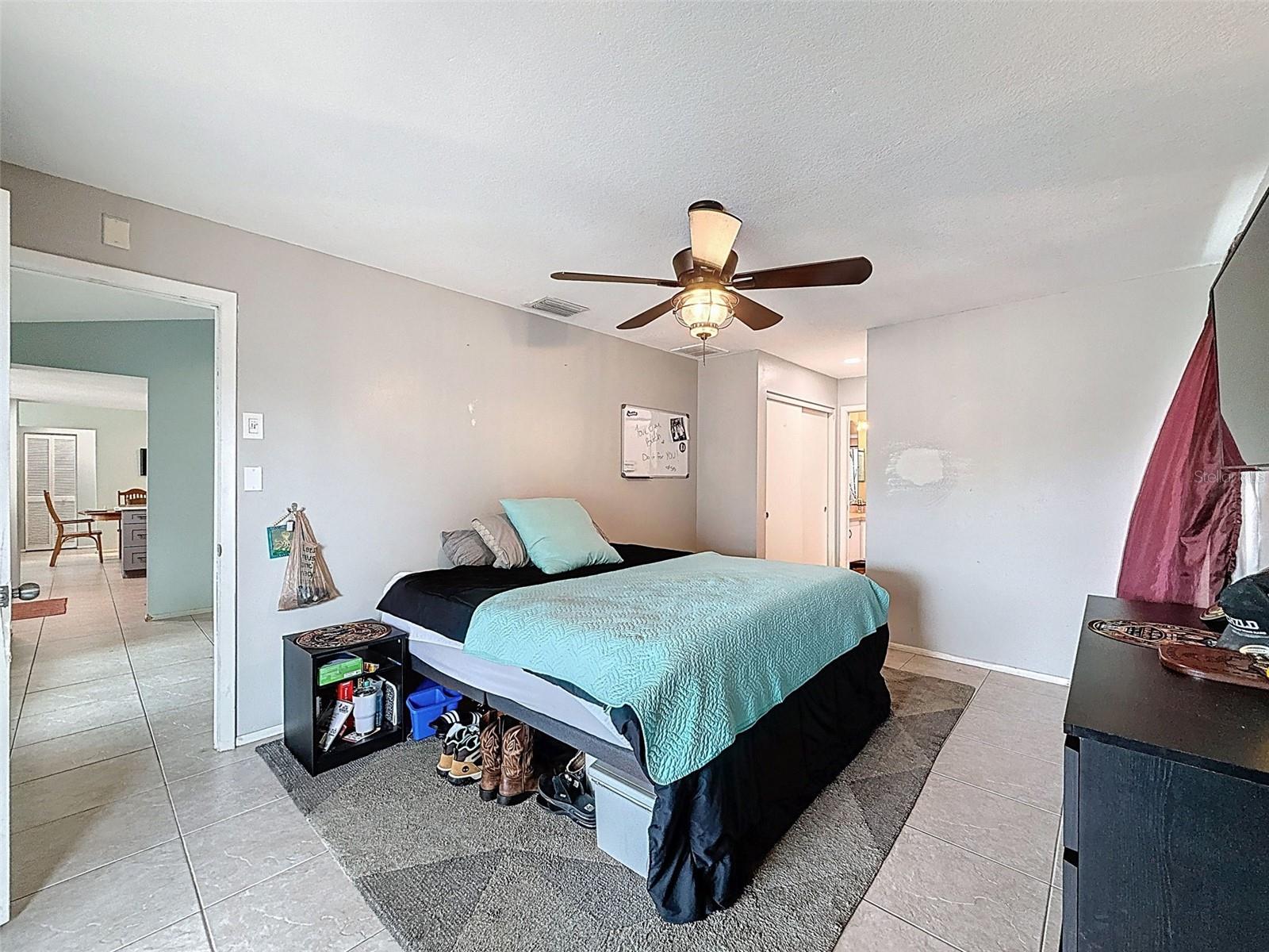 Listing photo id 29 for 7237 Bramblewood Drive