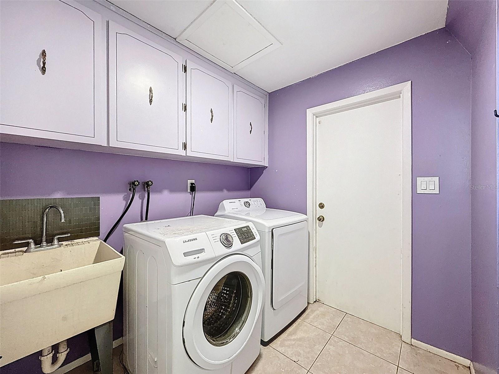 Listing photo id 34 for 7237 Bramblewood Drive
