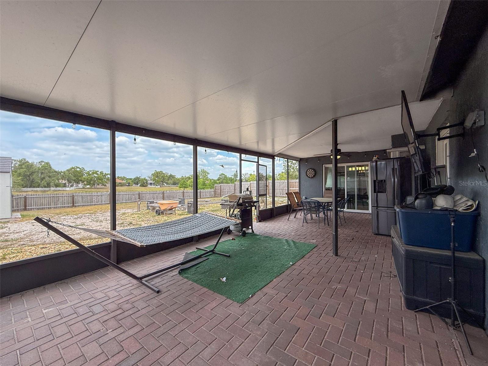 Listing photo id 36 for 7237 Bramblewood Drive
