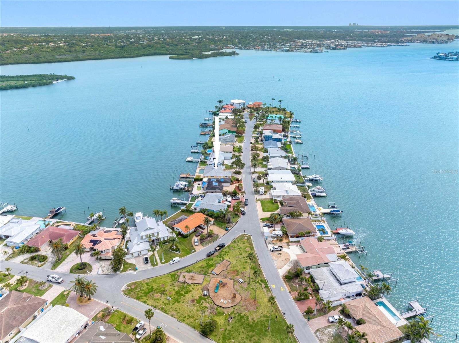 Details for 512 173rd Avenue E, NORTH REDINGTON BEACH, FL 33708