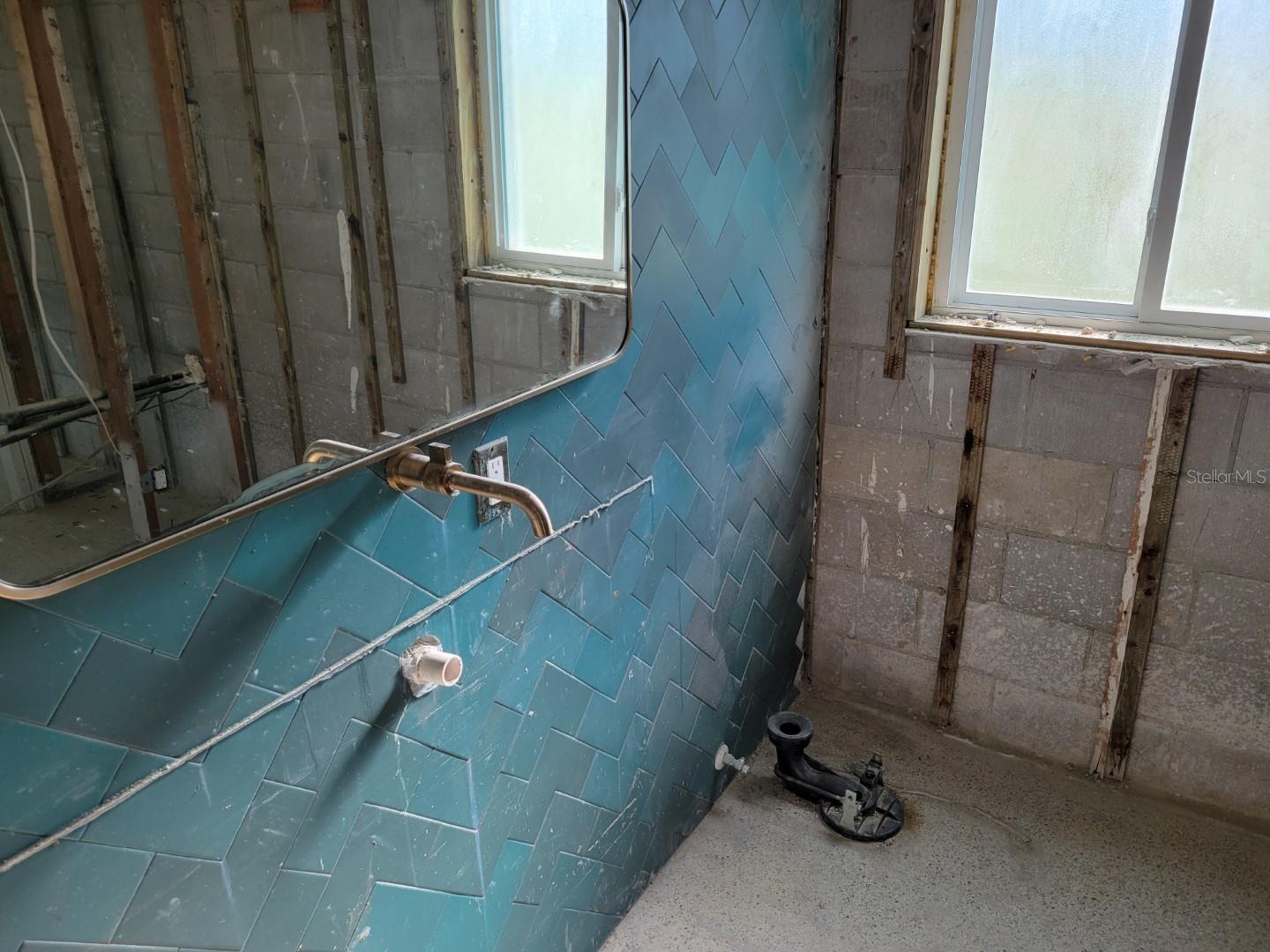 Image 15 of 17 For 14555 Bayshore Drive