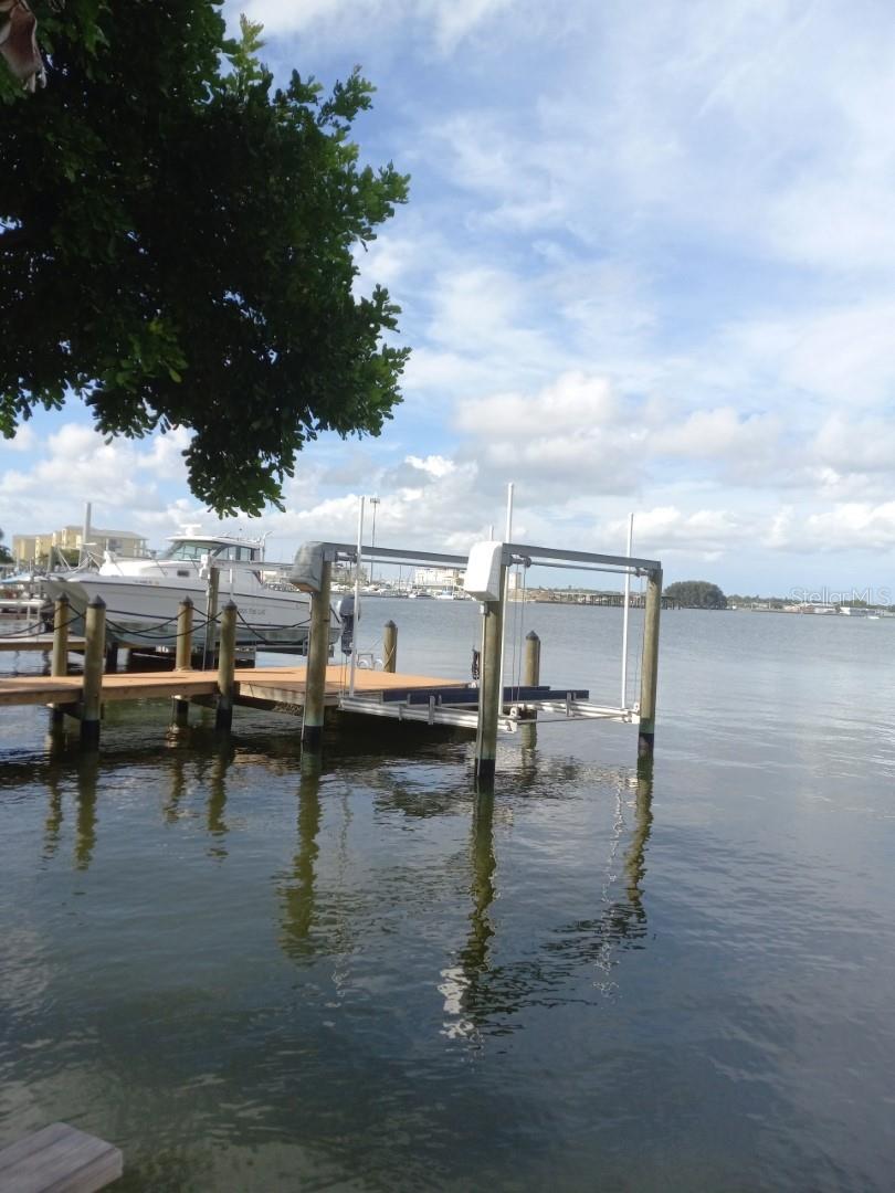 Image 5 of 6 For 14555 Bayshore Drive