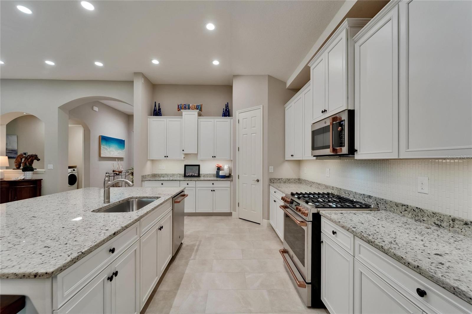 Image 44 of 58 For 6507 Maiden Sea Drive