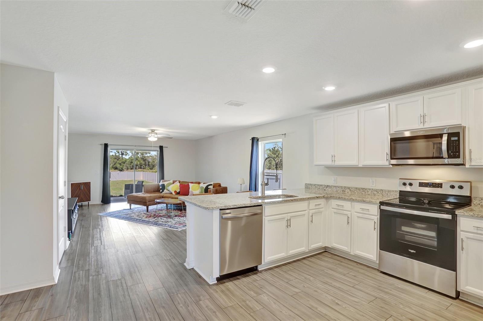 Image 10 of 74 For 329 Aster Court