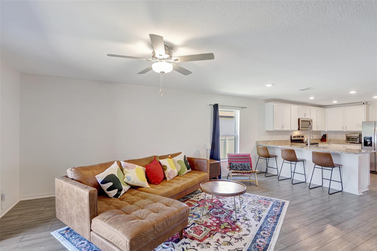 Image 7 of 74 For 329 Aster Court