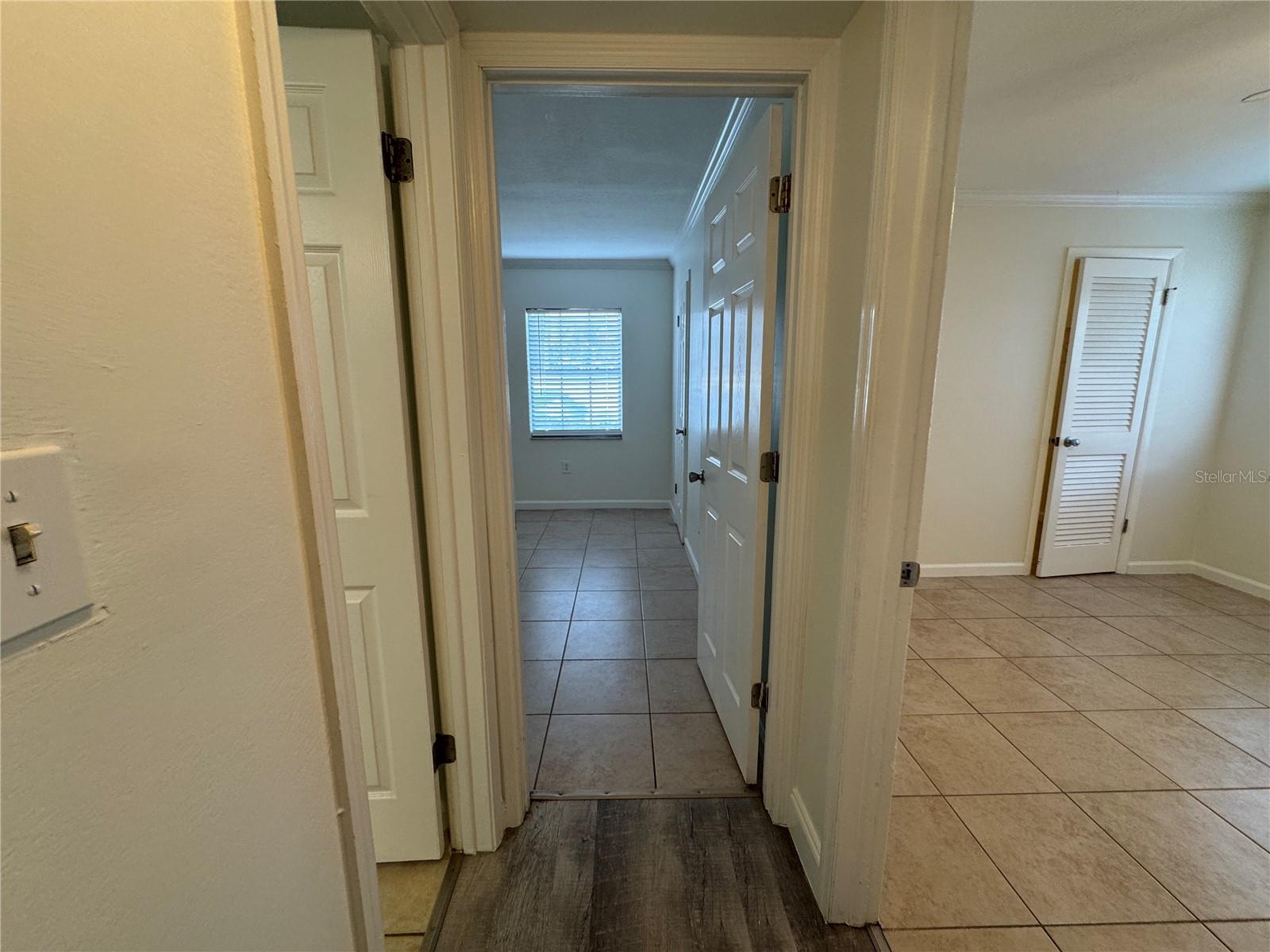 Image 16 of 38 For 5306 Kennedy Boulevard 112