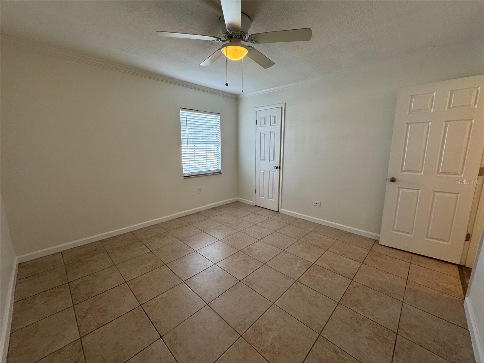 Image 27 of 38 For 5306 Kennedy Boulevard 112