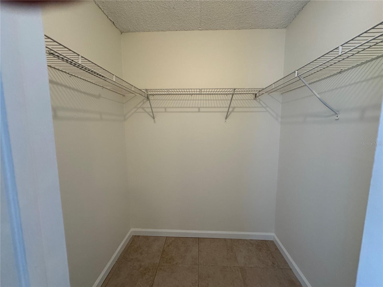 Image 28 of 38 For 5306 Kennedy Boulevard 112