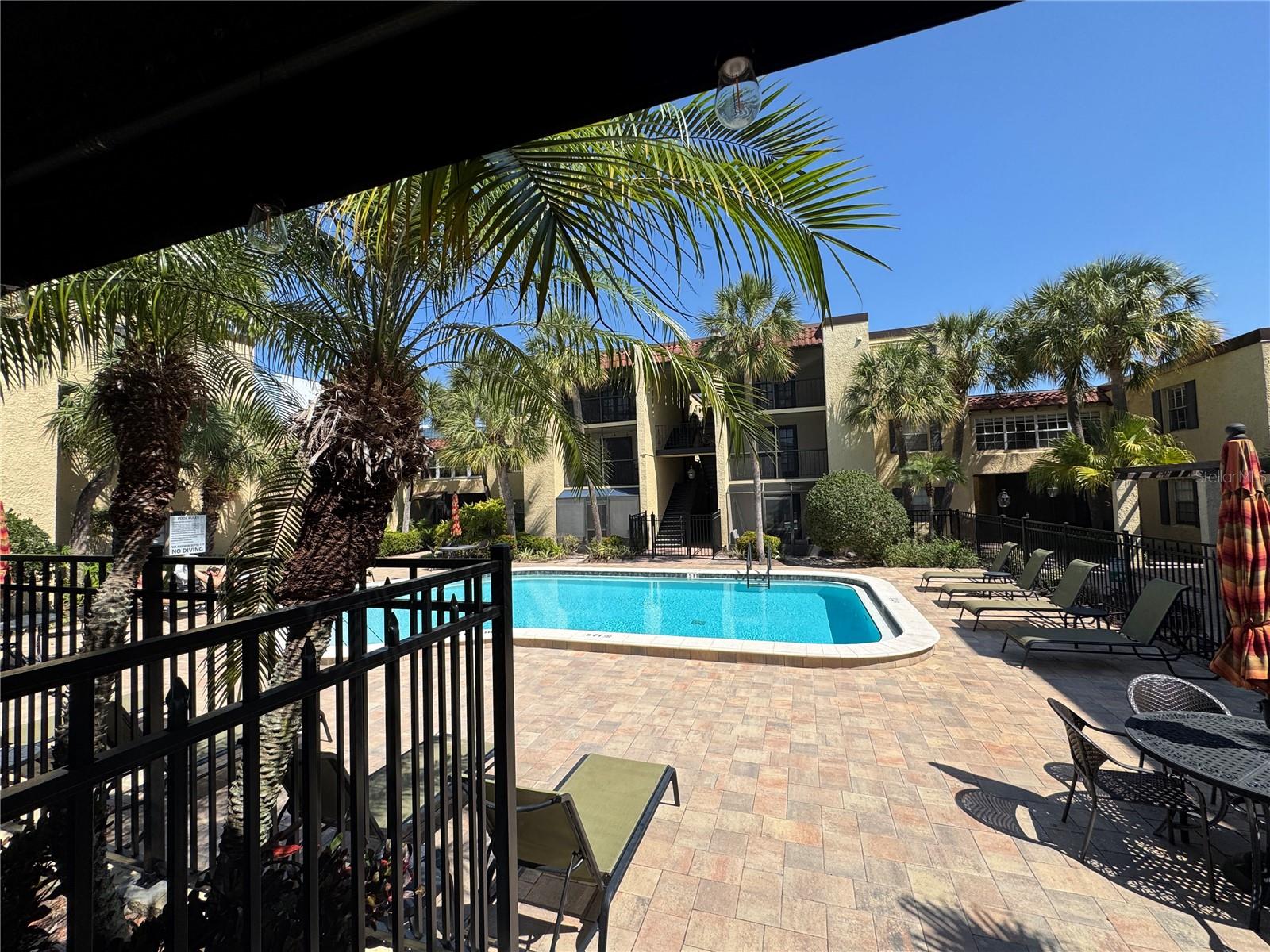 Image 32 of 38 For 5306 Kennedy Boulevard 112