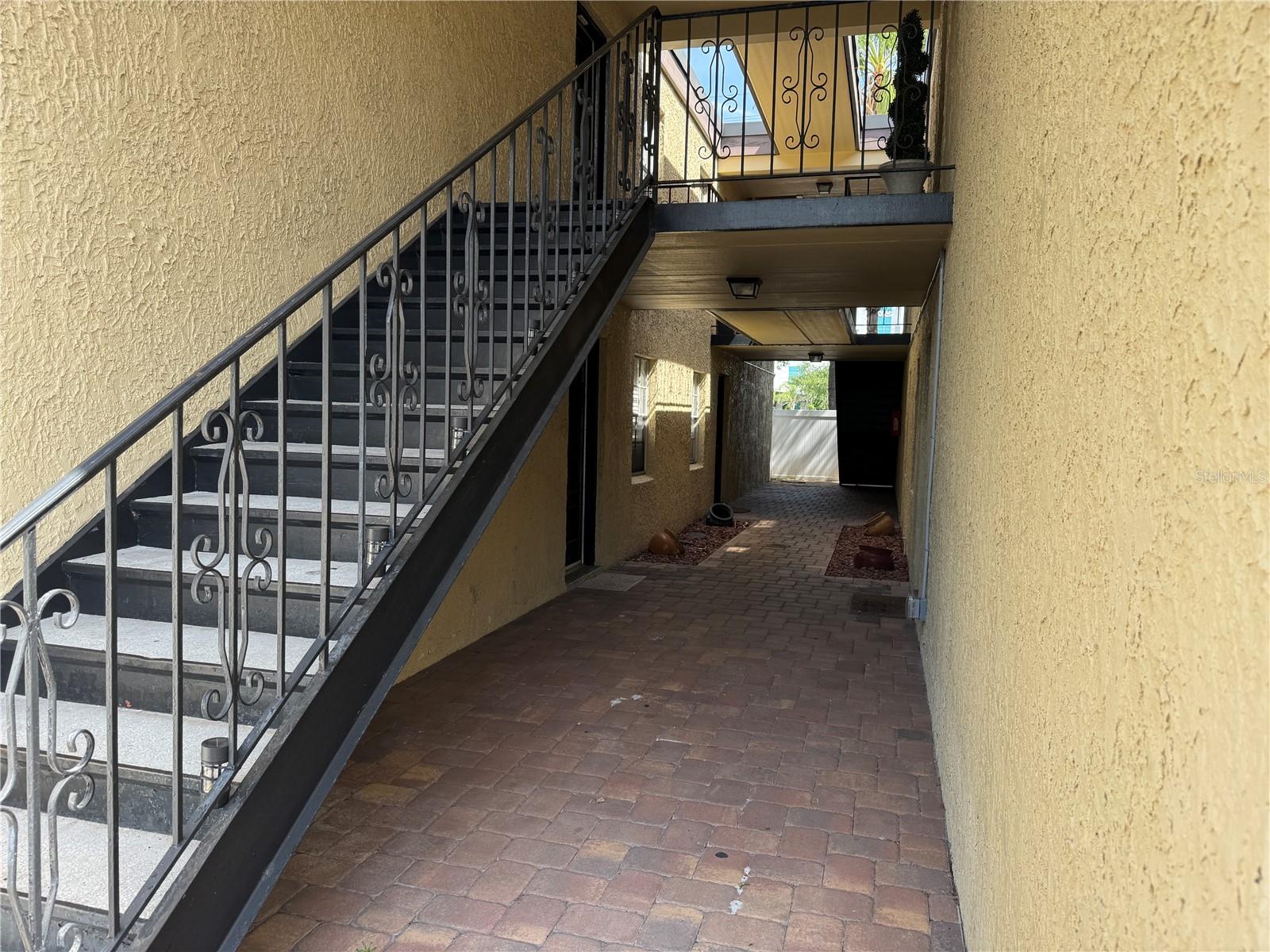 Image 36 of 38 For 5306 Kennedy Boulevard 112