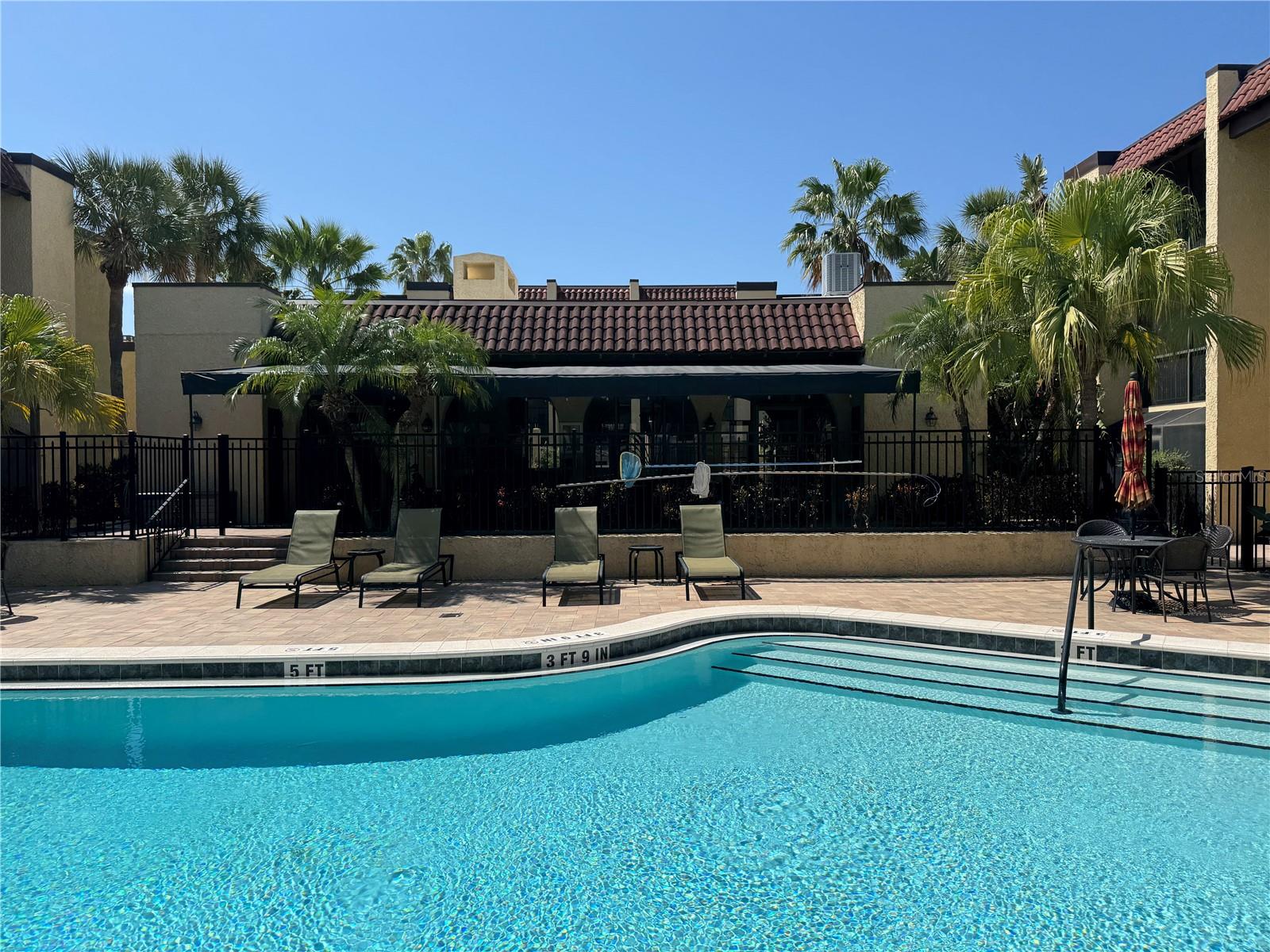 Image 4 of 38 For 5306 Kennedy Boulevard 112