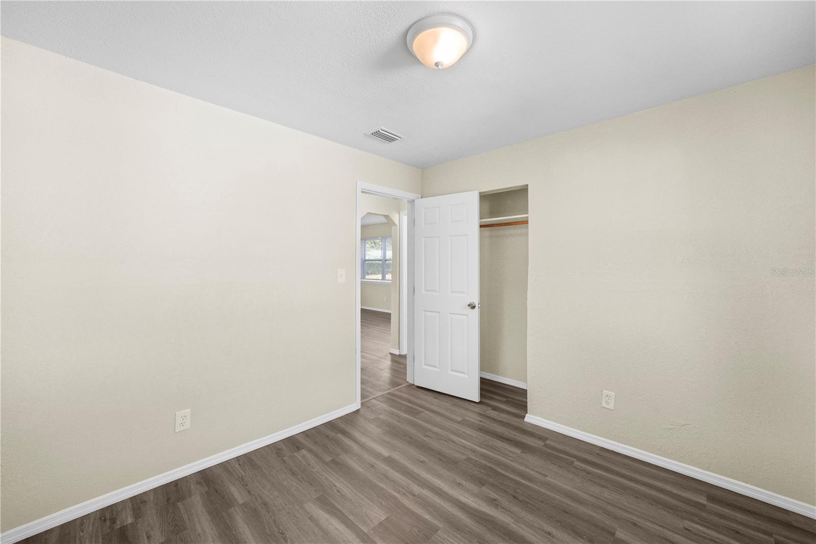 Image 12 of 48 For 601 Newton Avenue S