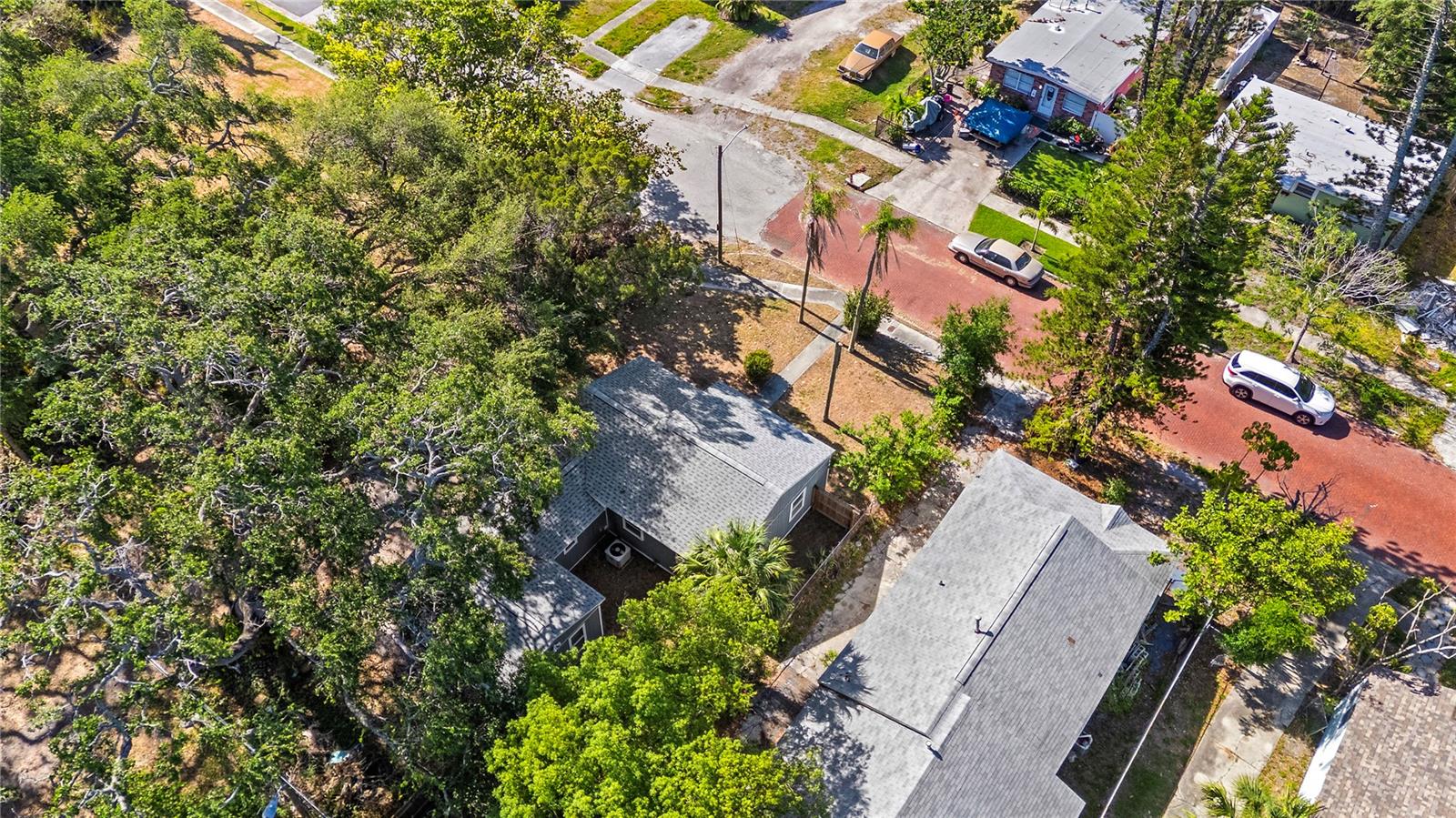 Image 41 of 48 For 601 Newton Avenue S