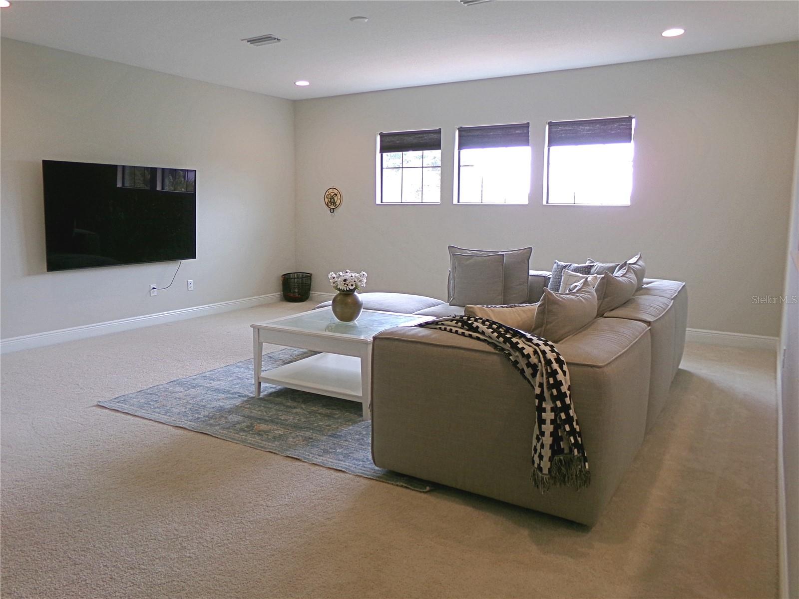 Image 21 of 43 For 11212 Hawks Fern Drive