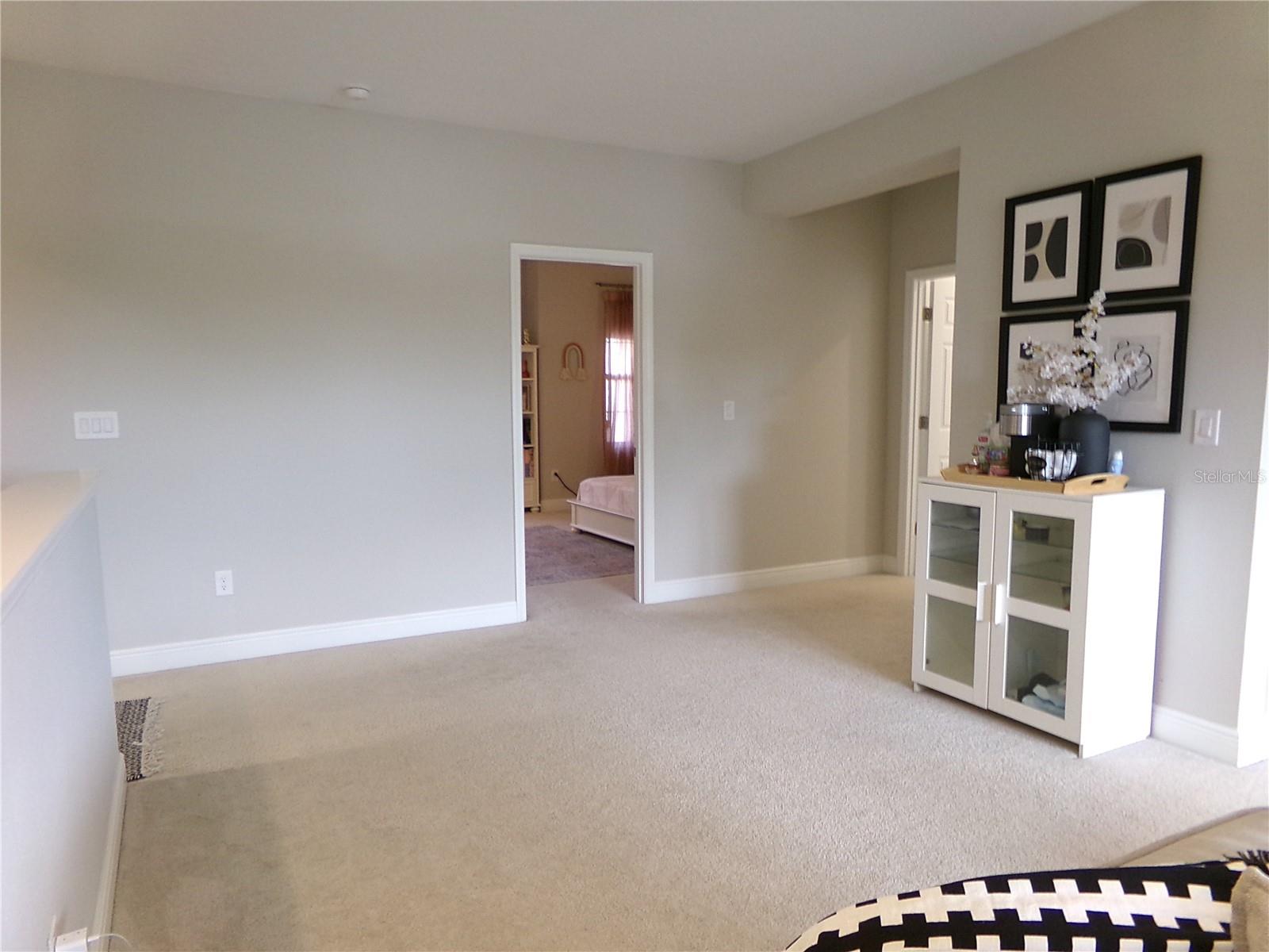 Image 23 of 43 For 11212 Hawks Fern Drive