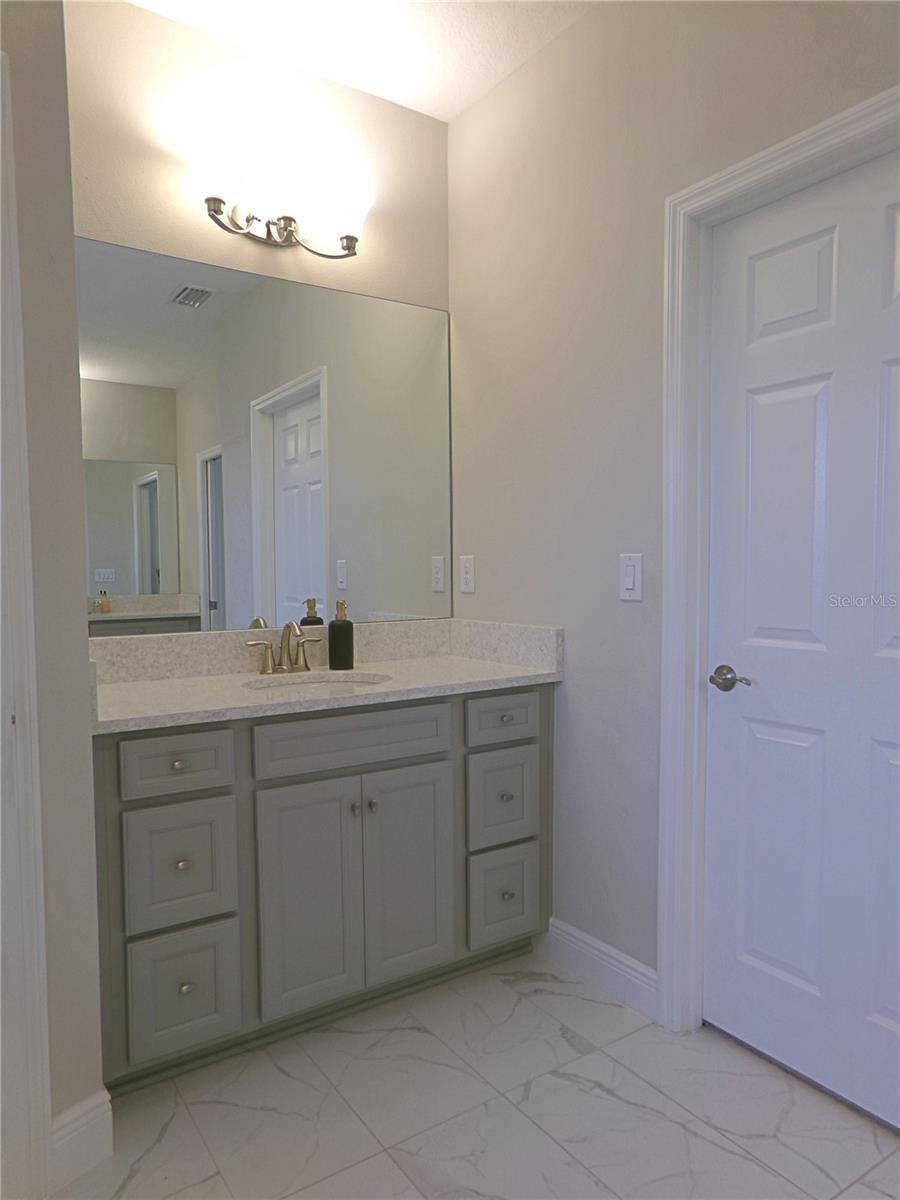 Image 31 of 43 For 11212 Hawks Fern Drive