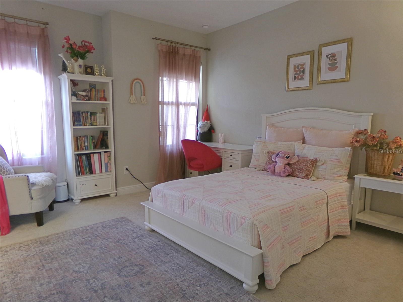 Image 32 of 43 For 11212 Hawks Fern Drive