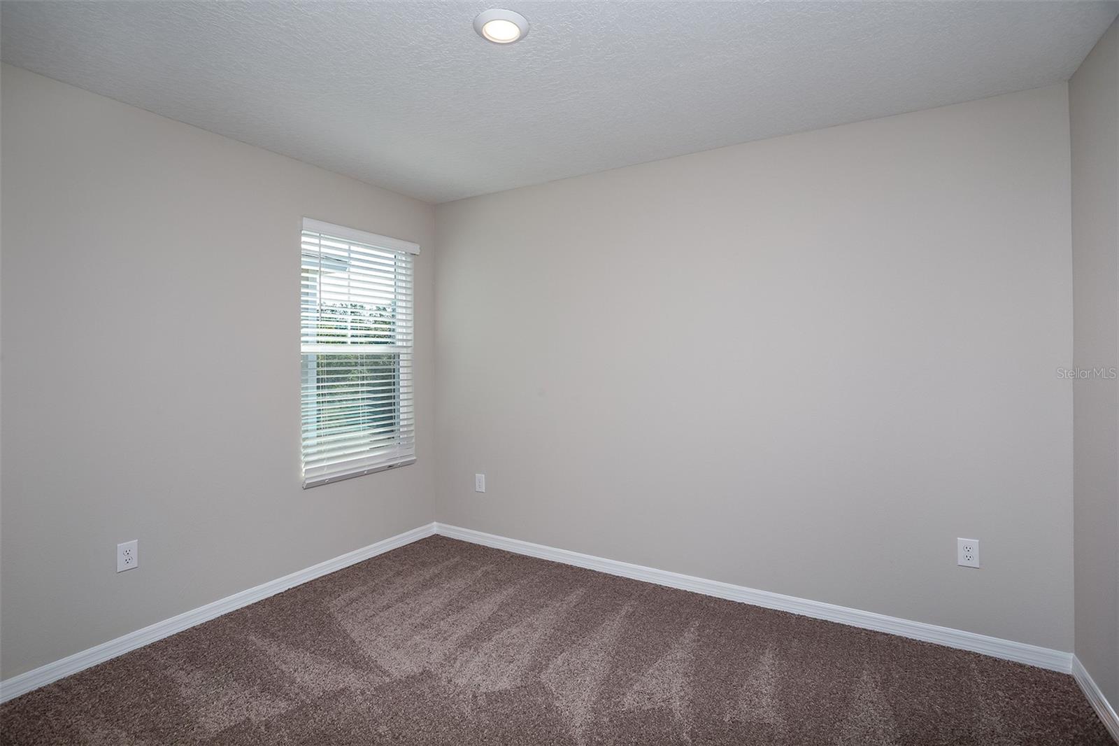 Image 17 of 20 For 1756 Frogmore Avenue