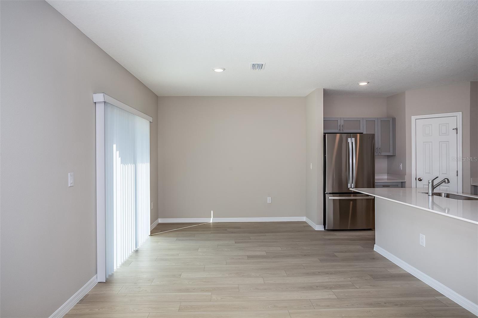 Image 5 of 20 For 1756 Frogmore Avenue