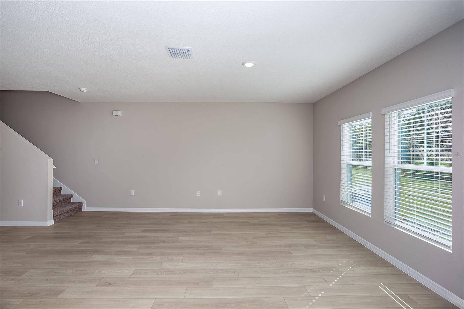 Image 8 of 20 For 1756 Frogmore Avenue