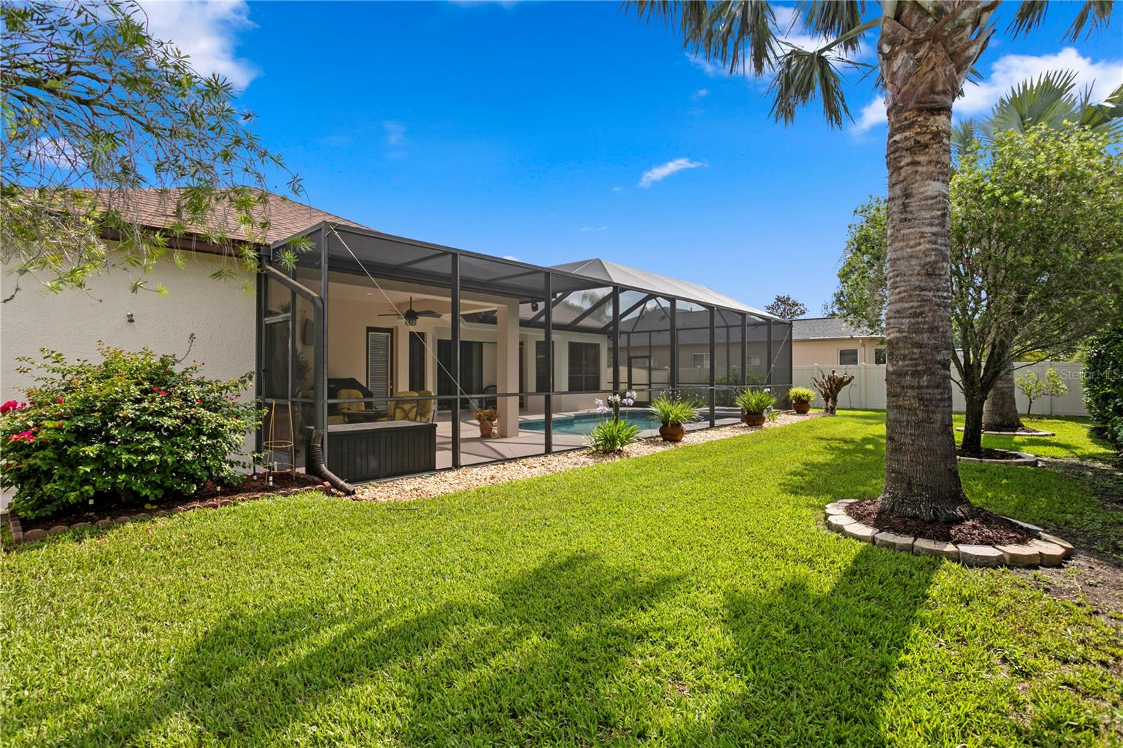 Listing photo id 50 for 19830 Strathmore Place