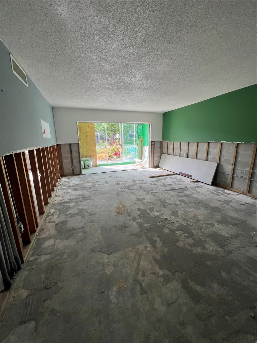 Details for 4580 Overlook Drive Ne 189, ST PETERSBURG, FL 33703