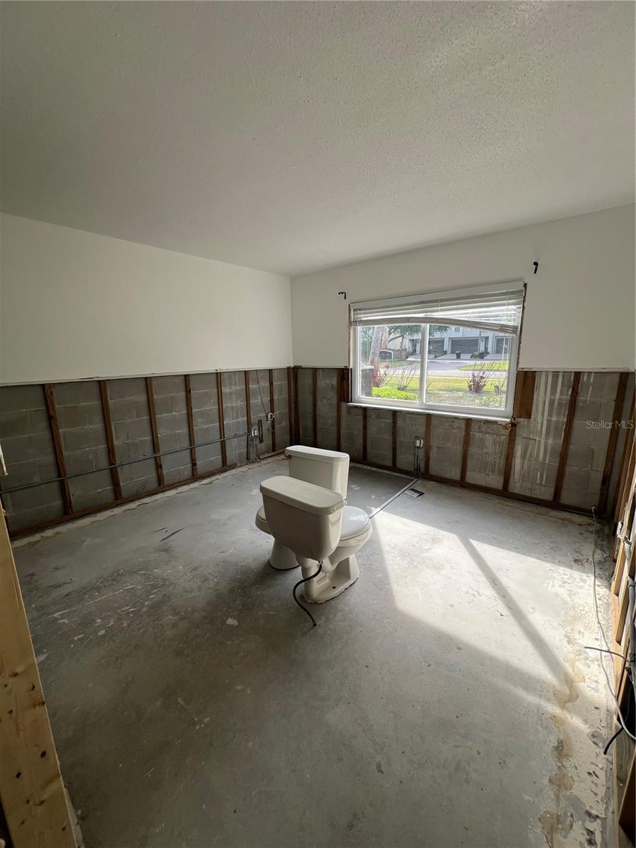 Image 7 of 15 For 4580 Overlook Drive Ne 189