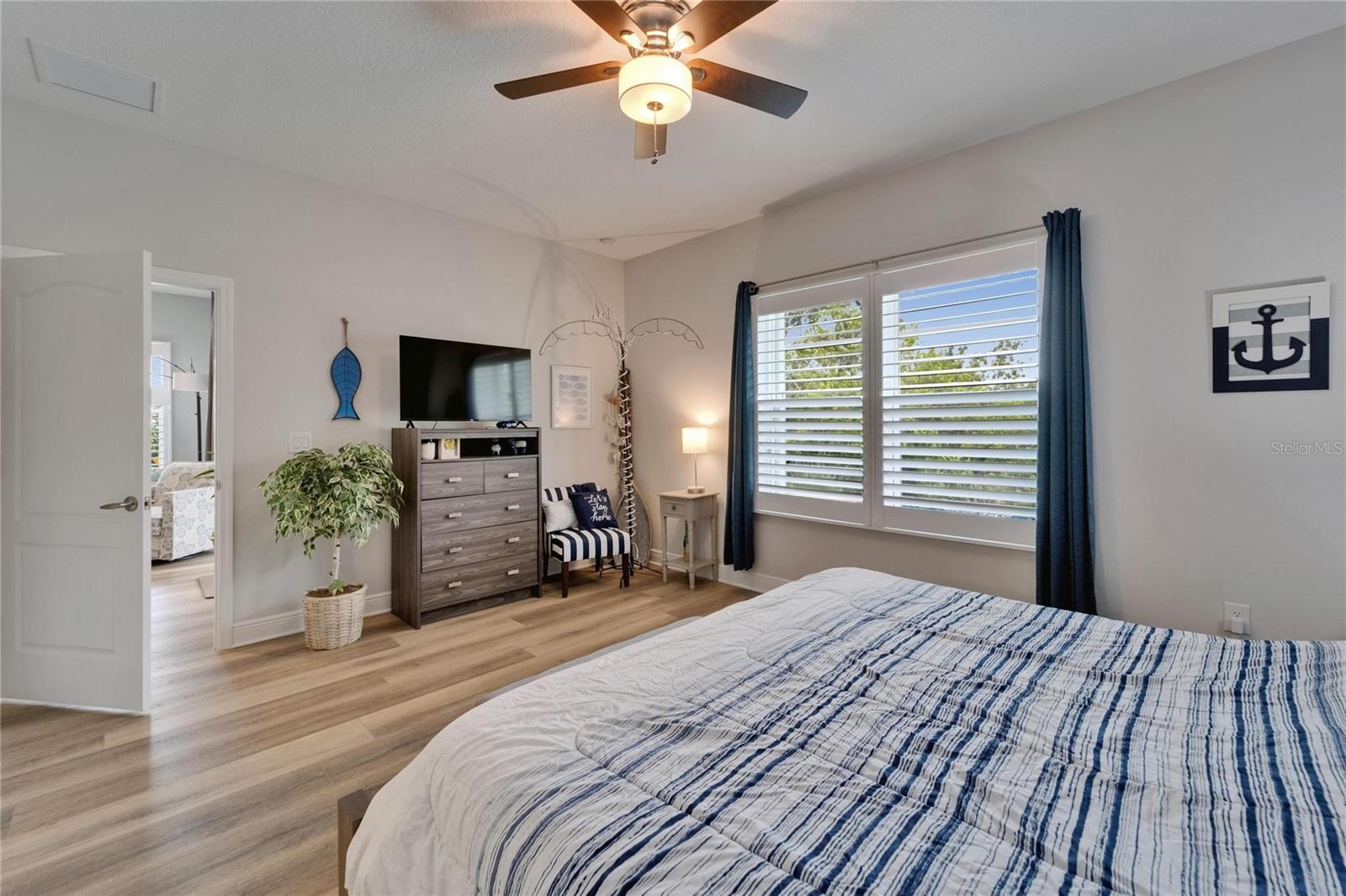 Image 41 of 92 For 3603 Woodmont Drive